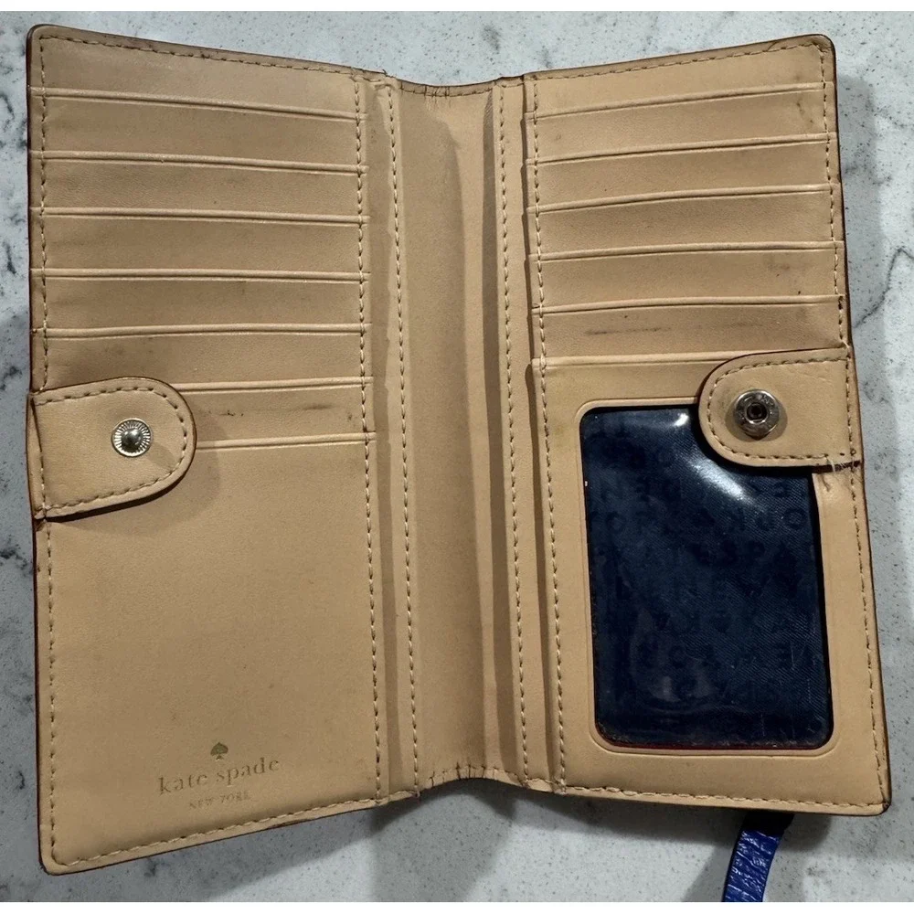 kate spade new york note exterior